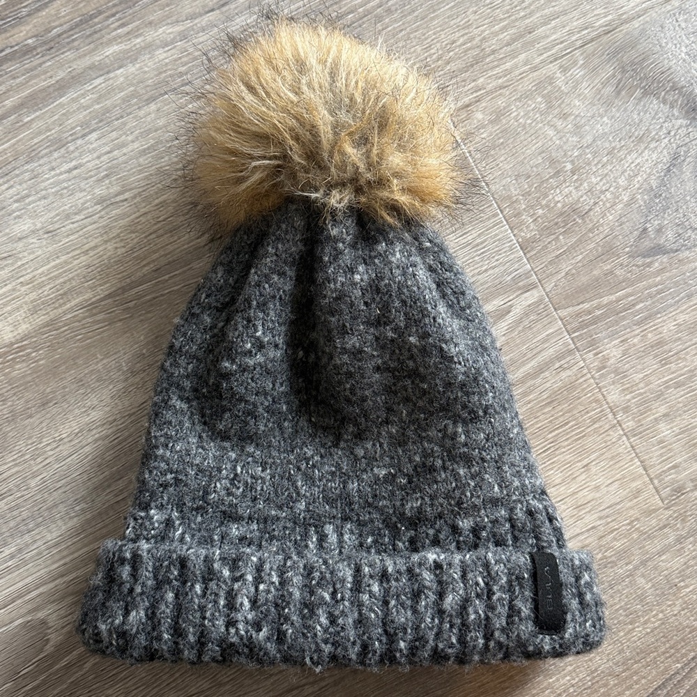 Bula Gray Chunky Cable Knitted Lined Winter Beanie Pom Pom Hat